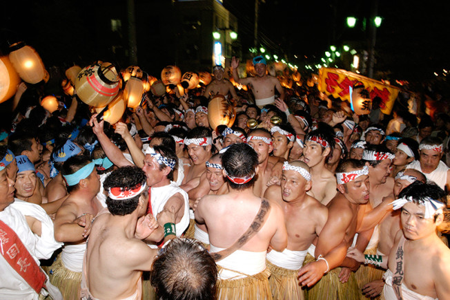 磐田市観光協会 見付天神裸祭